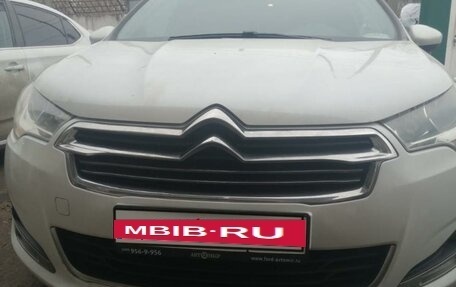 Citroen C4 II рестайлинг, 2015 год, 1 000 000 рублей, 9 фотография