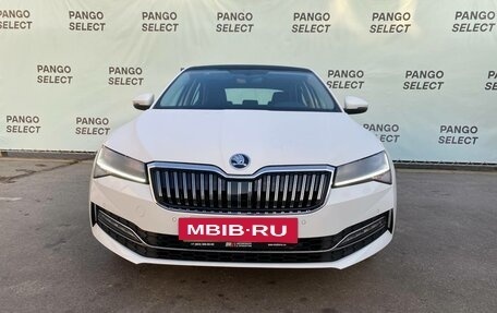 Skoda Superb III рестайлинг, 2024 год, 4 500 000 рублей, 2 фотография