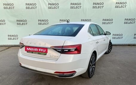 Skoda Superb III рестайлинг, 2024 год, 4 500 000 рублей, 5 фотография