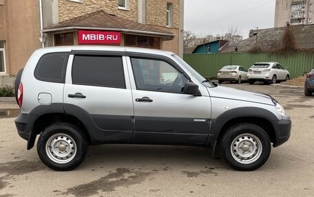 Chevrolet Niva I рестайлинг, 2014 год, 650 000 рублей, 6 фотография