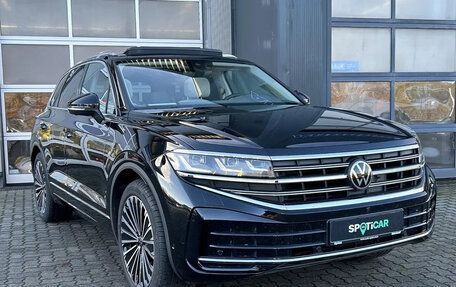 Volkswagen Touareg III, 2023 год, 9 685 000 рублей, 2 фотография