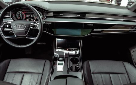 Audi A8, 2023 год, 10 589 772 рублей, 4 фотография