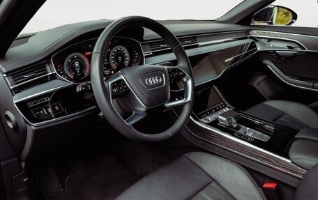 Audi A8, 2023 год, 10 589 772 рублей, 3 фотография