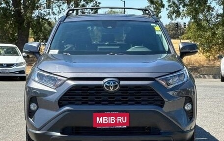 Toyota RAV4, 2019 год, 4 288 000 рублей, 2 фотография