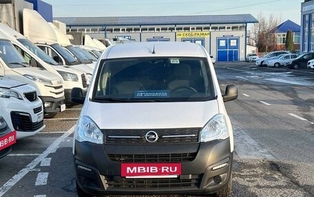 Opel Combo, 2021 год, 2 250 000 рублей, 3 фотография