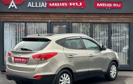 Hyundai ix35 I рестайлинг, 2010 год, 1 400 000 рублей, 6 фотография