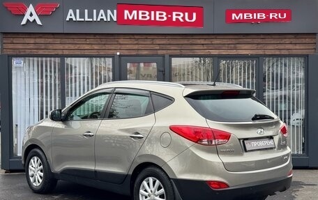 Hyundai ix35 I рестайлинг, 2010 год, 1 400 000 рублей, 8 фотография