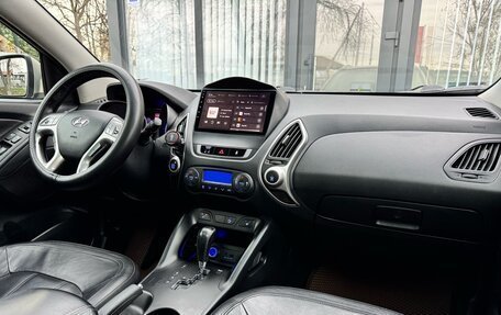 Hyundai ix35 I рестайлинг, 2010 год, 1 400 000 рублей, 19 фотография