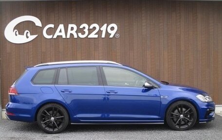 Volkswagen Golf R VII, 2018 год, 2 300 083 рублей, 4 фотография