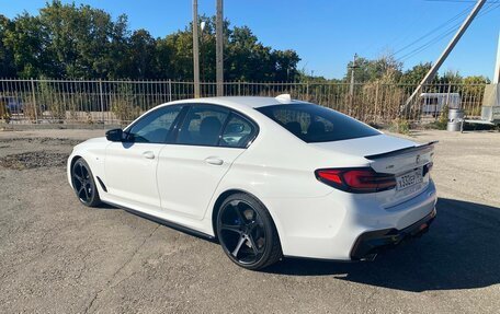 BMW 5 серия, 2019 год, 4 500 000 рублей, 4 фотография