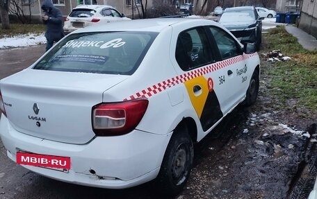 Renault Logan II, 2019 год, 430 000 рублей, 14 фотография