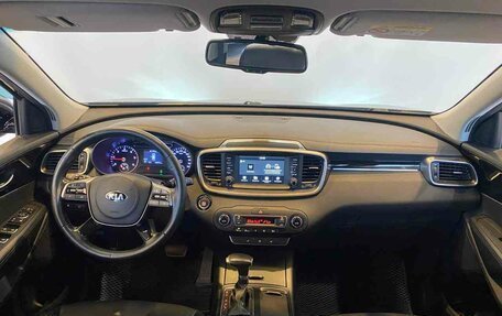 KIA Sorento III Prime рестайлинг, 2019 год, 3 300 000 рублей, 12 фотография