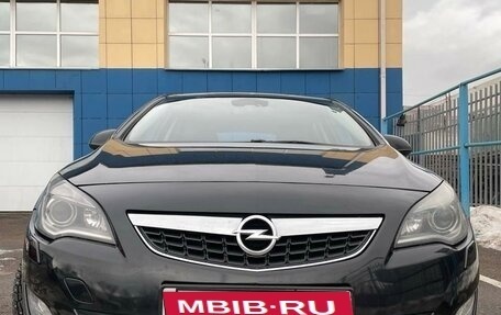 Opel Astra J, 2011 год, 850 000 рублей, 3 фотография