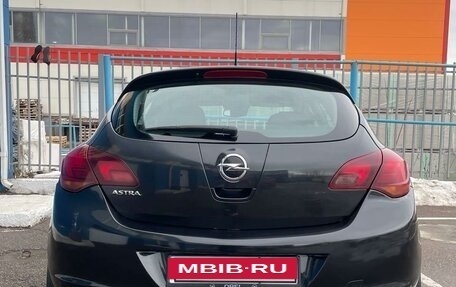 Opel Astra J, 2011 год, 850 000 рублей, 13 фотография