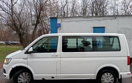 Volkswagen Caravelle T6 рестайлинг, 2015 год, 1 700 000 рублей, 4 фотография