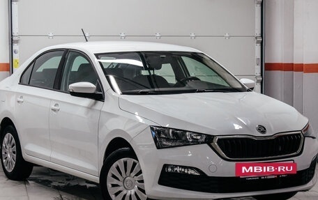 Skoda Rapid I, 2020 год, 1 670 170 рублей, 2 фотография