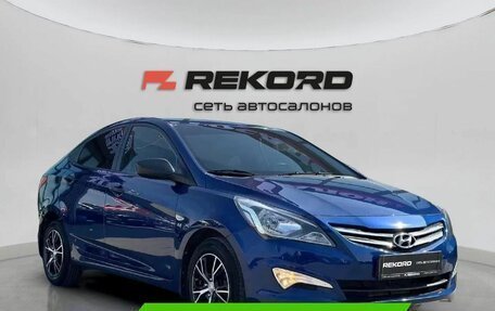 Hyundai Solaris II рестайлинг, 2015 год, 1 299 000 рублей, 1 фотография