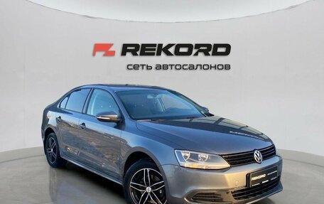 Volkswagen Jetta VI, 2014 год, 1 399 000 рублей, 1 фотография