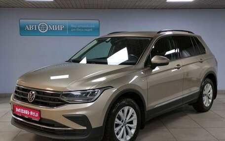 Volkswagen Tiguan II, 2021 год, 2 799 000 рублей, 1 фотография