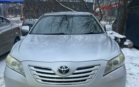 Toyota Camry, 2006 год, 1 070 000 рублей, 2 фотография