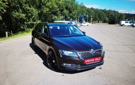 Skoda Superb III рестайлинг, 2017 год, 2 600 000 рублей, 6 фотография