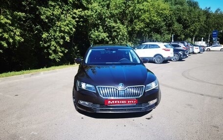 Skoda Superb III рестайлинг, 2017 год, 2 600 000 рублей, 4 фотография