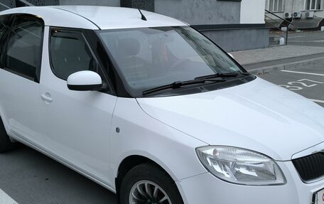 Skoda Roomster, 2008 год, 635 000 рублей, 2 фотография