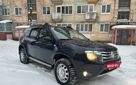 Renault Duster I рестайлинг, 2013 год, 980 000 рублей, 3 фотография