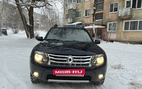 Renault Duster I рестайлинг, 2013 год, 980 000 рублей, 2 фотография