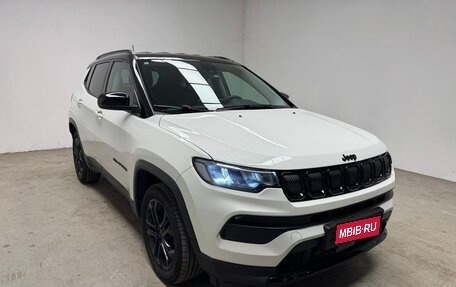 Jeep Compass II, 2021 год, 3 570 000 рублей, 1 фотография