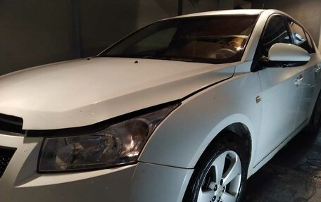 Chevrolet Cruze II, 2012 год, 600 000 рублей, 4 фотография