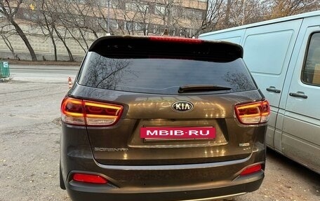 KIA Sorento III Prime рестайлинг, 2017 год, 3 250 000 рублей, 4 фотография