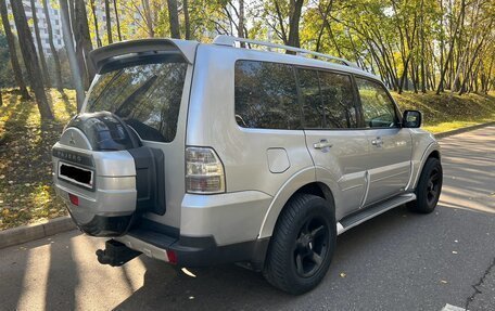 Mitsubishi Pajero IV, 2008 год, 1 395 000 рублей, 7 фотография