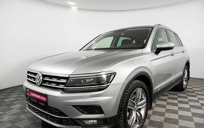 Volkswagen Tiguan II, 2018 год, 2 819 000 рублей, 1 фотография