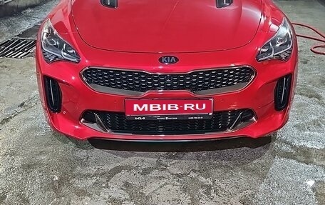 KIA Stinger I, 2021 год, 5 000 000 рублей, 2 фотография