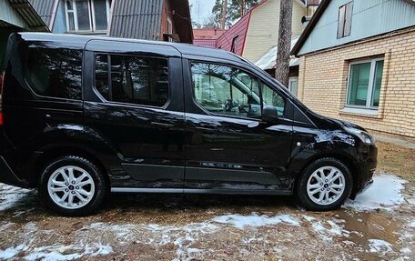 Ford Tourneo Connect II рестайлинг, 2019 год, 2 370 000 рублей, 5 фотография