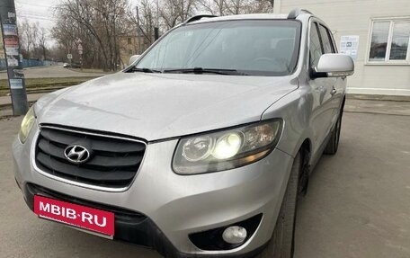 Hyundai Santa Fe III рестайлинг, 2011 год, 1 395 000 рублей, 3 фотография