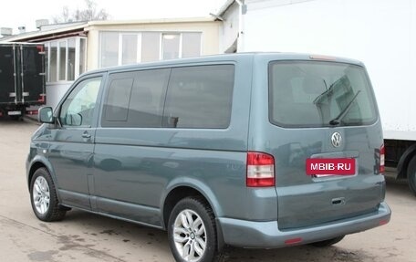 Volkswagen Caravelle T5, 2008 год, 1 489 000 рублей, 9 фотография