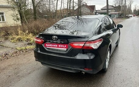 Toyota Camry, 2021 год, 2 570 000 рублей, 9 фотография