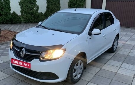 Renault Logan II, 2017 год, 721 000 рублей, 9 фотография