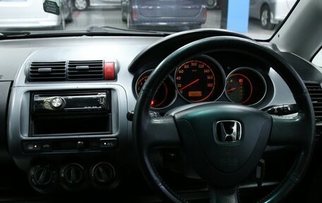 Honda Fit III, 2002 год, 578 000 рублей, 17 фотография