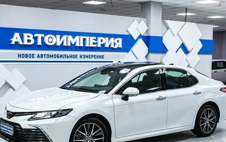 Toyota Camry, 2022 год, 4 213 000 рублей, 2 фотография