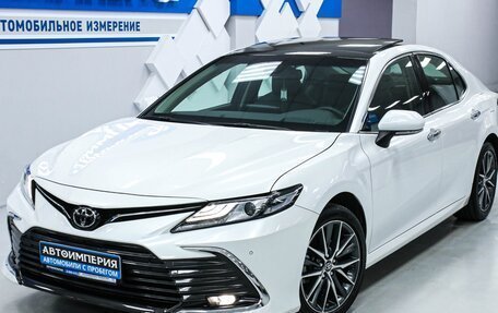 Toyota Camry, 2022 год, 4 213 000 рублей, 4 фотография