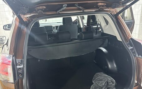 Toyota RAV4, 2016 год, 2 200 000 рублей, 5 фотография