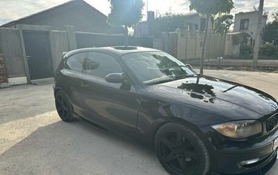 BMW 1 серия, 2008 год, 800 000 рублей, 1 фотография