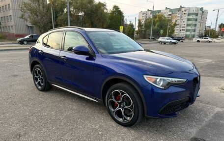 Alfa Romeo Stelvio, 2021 год, 4 699 000 рублей, 2 фотография