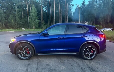 Alfa Romeo Stelvio, 2021 год, 4 699 000 рублей, 4 фотография