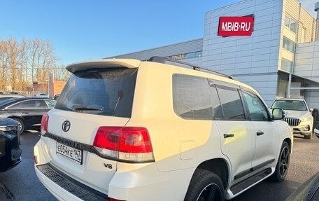 Toyota Land Cruiser 200, 2016 год, 6 150 000 рублей, 9 фотография