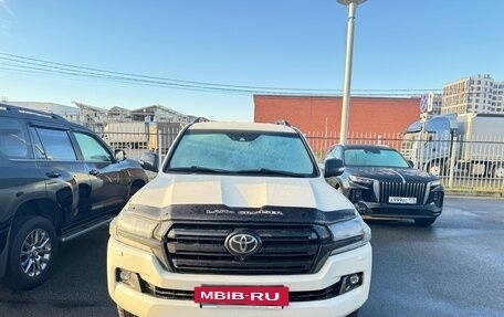 Toyota Land Cruiser 200, 2016 год, 6 150 000 рублей, 2 фотография