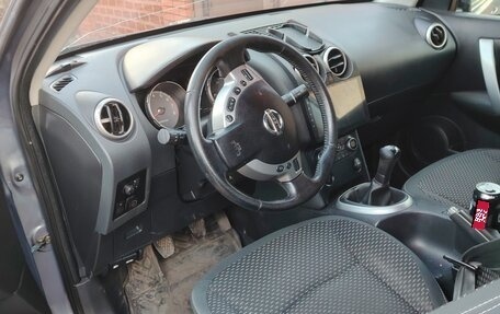 Nissan Qashqai, 2009 год, 700 000 рублей, 1 фотография